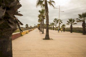 Alerta per forts vents en la costa de Borriana davant una possible rebentada càlida