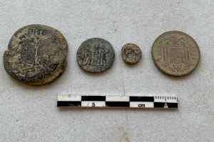 Las excavaciones en la ciudad visigoda de València la Vella sacan a la luz un taller propio de fabricación de monedas en Riba-roja de Túria - (foto 11)
