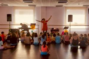 Más de 100 personas participan en las actividades estivales del Centre Municipal de les Arts de Burriana - (foto 9) Más de 100 personas participan en las actividades estivales del Centre Municipal de les Arts de Burriana - (foto 9)