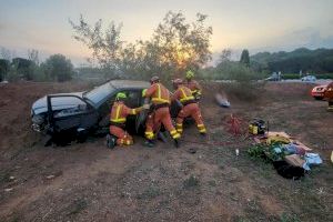Un atrapat en estavellar-se en l'A-7 en l'eixida de Bétera