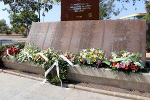 El Port de Sagunt homenatja els morts en AHV i posteriors empreses metal·lúrgiques - (foto 2)
