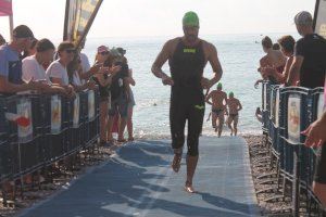 Más de 150 nadadores participan en la XII Travesía playa Casablanca de Almenara - (foto 13) Más de 150 nadadores participan en la XII Travesía playa Casablanca de Almenara - (foto 13)