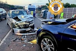 Un herido al estrellarse dos vehículos en Onda Un herido al estrellarse dos vehículos en Onda