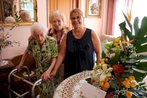 Carmen Alcaraz Aparicio compleix 103 anys - (foto 2)