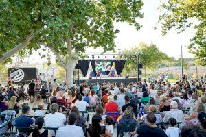 La programació municipal reuneix centenars de persones a la Glorieta, la Plaça de la Concepció i el pàrking de Paduana - (foto 2)