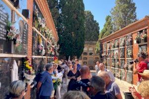 El Cementeri Municipal acull un acte amb el qual s'ha commemorat el 79 aniversari de l’alliberament de París - (foto 2)