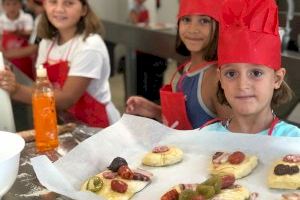 La Regidoria d'Educació clausura la segona edició del curs ‘Mini xefs’ - (foto 3) La Regidoria d'Educació clausura la segona edició del curs ‘Mini xefs’ - (foto 3)