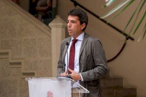 Mazón defensa l'autoritat de l'AVL però li demana més “sensibilitat” amb una part dels valencians