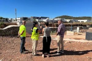 El Ayuntamiento de la Vall d’Uixó adapta dos rotondas para permitir el paso de las vigas de soporte del puente industrial