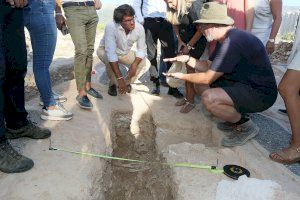 El MARQ concluye la Campaña de Excavaciones en la Pobla d’Ifac con la extracción de toda la arcada de piedra de la Puerta del Oeste