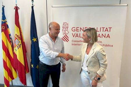 El concejal de Seguridad Ciudadana del Ayuntamiento de Burriana se ha reunido con la Consellera de Justicia e Interior, Elisa Nuñez.