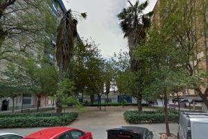 L'Ajuntament obri una línia de diàleg amb els veïns de la plaça Hondures per a prendre mesures que frenen les molèsties en la zona L'Ajuntament obri una línia de diàleg amb els veïns de la plaça Hondures per a prendre mesures que frenen les molèsties en la zona