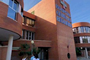 Herido un conductor tras chocar contra una máquina de vendimiar en Utiel