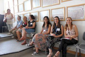 La Facultat de Ciències Econòmiques i Empresarials de la UA rep 190 estudiants de programes de mobilitat - (foto 3)