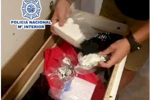 T Dos operaciones policiales contra la droga en Alicante dejan seis detenidos tras cinco registros - (foto 2) T Dos operaciones policiales contra la droga en Alicante dejan seis detenidos tras cinco registros - (foto 2)