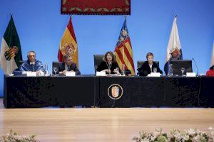 Finançament, transferència i l’inici dels nous graus marquen el discurs de la rectora en l’obertura del nou curs universitari de la UA - (foto 3) Finançament, transferència i l’inici dels nous graus marquen el discurs de la rectora en l’obertura del nou curs universitari de la UA - (foto 3)