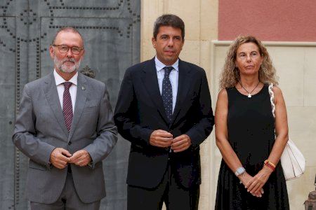 Carlos Mazón ha mantingut una reunió amb l’alcalde de El Campello i la corporació municipal