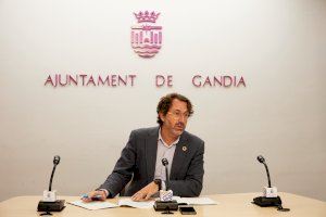 Gandia posa en marxa un pla pilot per fomentar la implantació d'hotels a la platja Gandia posa en marxa un pla pilot per fomentar la implantació d'hotels a la platja