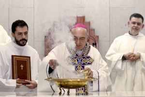 Monseñor Benavent celebra la misa solemne del 50 aniversario de la parroquia Nuestra Señora del Buen Consejo de Torrent - (foto 6)