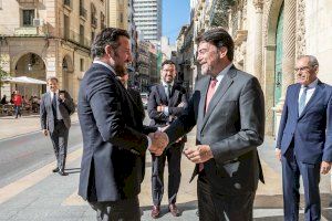 Barcala y Ruz refuerzan su cooperación para dar un impulso "histórico" al eje Alicante-Elche