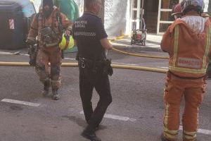 Dos ferits, un d'ells Policia Local, en l'incendi d'un habitatge a Alboraia - (foto 3) Dos ferits, un d'ells Policia Local, en l'incendi d'un habitatge a Alboraia - (foto 3)