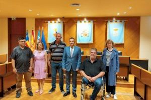 El Ayuntamiento de Burriana fomenta la inserción laboral con la contratación de cuatro personas a través del programa EMDISC El Ayuntamiento de Burriana fomenta la inserción laboral con la contratación de cuatro personas a través del programa EMDISC