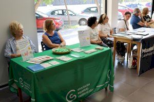 El Centro de Mayores de Sant Joan acoge la jornada divulgativa ‘Cuidados en comunidad’ con motivo del Día de la Salud Mental - (foto 4) El Centro de Mayores de Sant Joan acoge la jornada divulgativa ‘Cuidados en comunidad’ con motivo del Día de la Salud Mental - (foto 4)