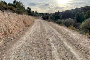 Petrer acomete obras de mejora en el camino rural de L’Avaiol para la prevención de incendios forestales