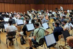 La Coordinadora de Sociedades Musicales de Valencia celebra en el Palau de la Música su 40 aniversario La Coordinadora de Sociedades Musicales de Valencia celebra en el Palau de la Música su 40 aniversario