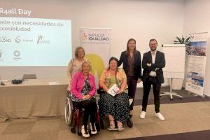 La secretària autonòmica de Turisme inaugura la jornada TUR4all Day de Gandia - (foto 4)
