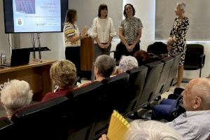 Benicàssim lanza el taller “Lenguaje inclusivo y no sexista” para los alumnos de la Formación Para Adultos