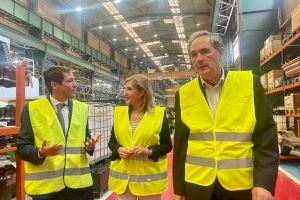 Pradas destaca que la indústria de la Comunitat Valenciana és referent a Europa en la construcció de trens i material ferroviari - (foto 2)