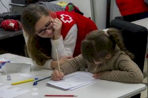 Cruz Roja reforzará sus proyectos de infancia en la Comunidad Valenciana en una nueva edición esta semana del Día de la Banderita - (foto 3) Cruz Roja reforzará sus proyectos de infancia en la Comunidad Valenciana en una nueva edición esta semana del Día de la Banderita - (foto 3)