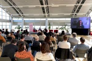L’oficina de difusió exterior de l’audiovisual valencià gloVAL celebra una jornada professional a Ciutat de la Llum - (foto 2) L’oficina de difusió exterior de l’audiovisual valencià gloVAL celebra una jornada professional a Ciutat de la Llum - (foto 2)
