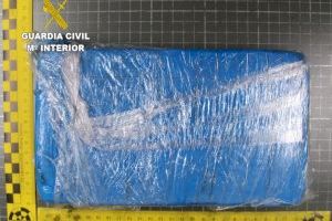 Persecució de pel·lícula des d'Almassora fins a València a dos traficants de droga que van fugir d'un control