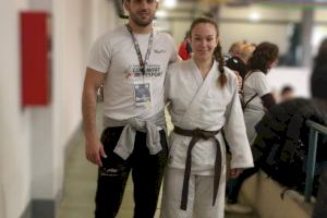 La deportista de la Vall d'Uixó, Nadia de la Fuente, logra la medalla de bronce en la Copa de España de Judo en Barbastro - (foto 3) La deportista de la Vall d'Uixó, Nadia de la Fuente, logra la medalla de bronce en la Copa de España de Judo en Barbastro - (foto 3)