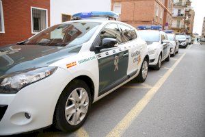 Detenidos tres trabajadores de una empresa de Alcàsser y Picassent por robar palets de placas solares