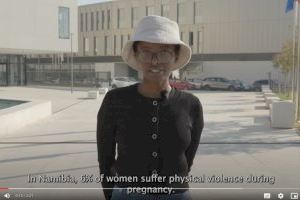“Ponte una alarma cada doce minutos”, lema de las acciones de concienciación frente a la violencia contra las mujeres en la CEU UCH - (foto 2) “Ponte una alarma cada doce minutos”, lema de las acciones de concienciación frente a la violencia contra las mujeres en la CEU UCH - (foto 2)