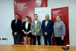 170 nadadores disputarán la I Travesía a Nado solidaria de Xàbia