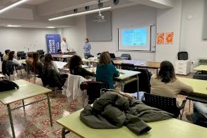Nules acull una xerrada sobre pedagogia accessible dirigida a docents i famílies