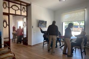 La família Giner Ribes cedeix una casa familiar a l'Associació de Jubilats i Pensionistes de Beniarjó - (foto 3) La família Giner Ribes cedeix una casa familiar a l'Associació de Jubilats i Pensionistes de Beniarjó - (foto 3)