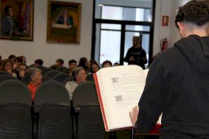 Jóvenes utielanos leen la Constitución Española en la conmemoración del 45 aniversario de la Carta Magna - (foto 2) Jóvenes utielanos leen la Constitución Española en la conmemoración del 45 aniversario de la Carta Magna - (foto 2)