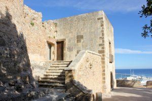 El Museo Arqueológico se despide del Castell de Dénia y cede su espacio en el nuevo Centro de Interpretación de la ciudad