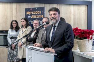 Barcala anuncia la remodelación de los Mercados de Babel y Benalúa para convertirlos en punto de referencia en Alicante Barcala anuncia la remodelación de los Mercados de Babel y Benalúa para convertirlos en punto de referencia en Alicante