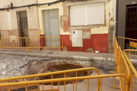 Troballa històrica en un poble d'Alacant: podria haver-hi un refugi antiaeri de la Guerra Civil desconegut