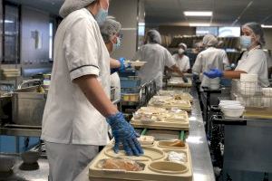 El Hospital Universitario Doctor Peset servirá menús navideños especiales a las personas ingresadas El Hospital Universitario Doctor Peset servirá menús navideños especiales a las personas ingresadas