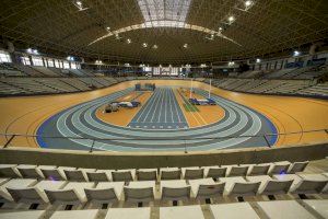 Varios heridos, entre ellos menores, al caer de las bicicletas en el velódromo Luis Puig de Valencia Varios heridos, entre ellos menores, al caer de las bicicletas en el velódromo Luis Puig de Valencia