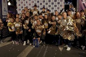 Más de 5.000 corredores convierten la San Silvestre de Alicante en un récord de solidaridad y buen humor - (foto 19) Más de 5.000 corredores convierten la San Silvestre de Alicante en un récord de solidaridad y buen humor - (foto 19)
