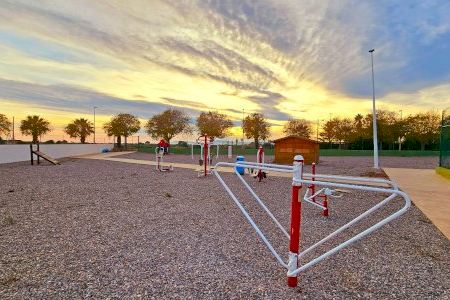 Alcalà-Alcossebre instal·la màquines biosaludables en espais públics per a promoure una vida saludable entre la població