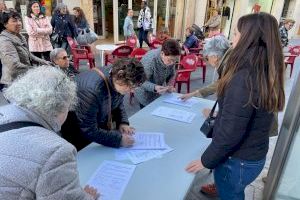 Compromís inicia una campaña de recogida de firmas para recuperar el Servicio de Radiodiagnóstico en el Centro de Salud de Paiporta - (foto 2) Compromís inicia una campaña de recogida de firmas para recuperar el Servicio de Radiodiagnóstico en el Centro de Salud de Paiporta - (foto 2)